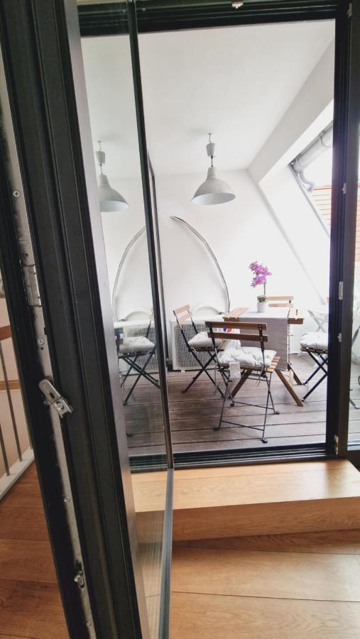Elegance Apartment Wina Bagian luar foto