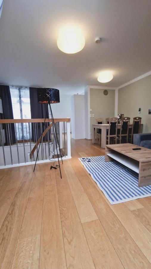 Elegance Apartment Wina Bagian luar foto